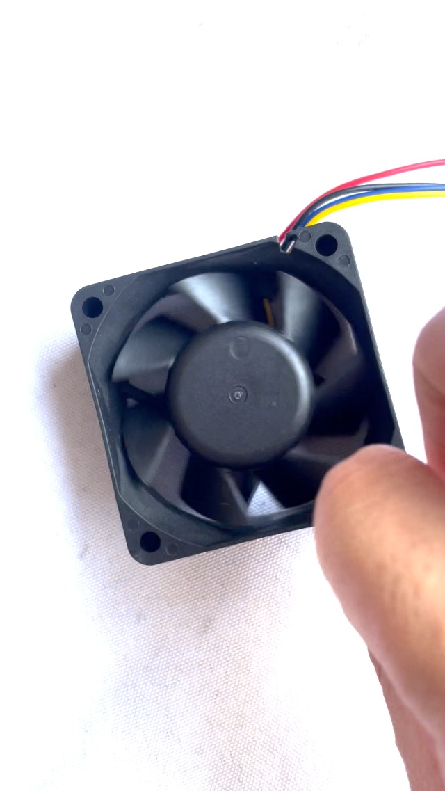 Amazon.com: 06025SA-24R-BU 24VDC 0.15A 880 Inverter Cooling Fan 4